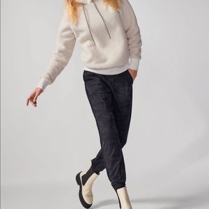 Athleta Brooklyn Lined Camo Jogger Pants